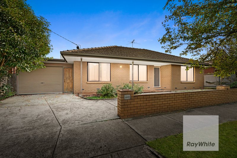 Photo - 15 Ellerslie Street, Kingsbury VIC 3083 - Image 1