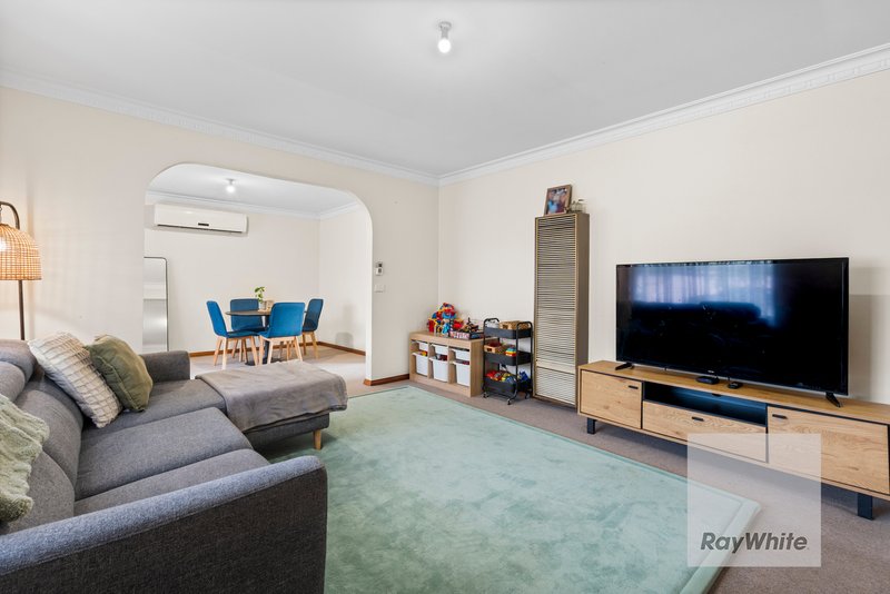 Photo - 15 Ellerslie Street, Kingsbury VIC 3083 - Image 5