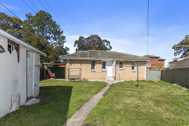 Photo - 15 Elrington Pl Place, Cartwright NSW 2168 - Image 2