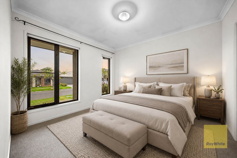 Photo - 15 Elsternwick Street, Truganina VIC 3029 - Image 9
