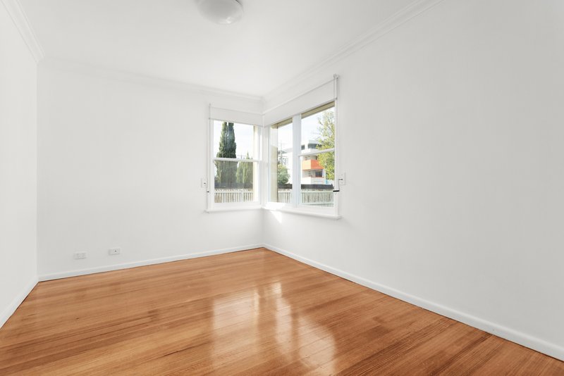 Photo - 1/5 Emily Street, Carnegie VIC 3163 - Image 3