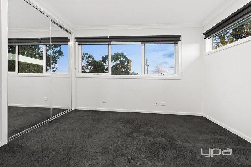 Photo - 1/5 Emily Street, St Albans VIC 3021 - Image 9