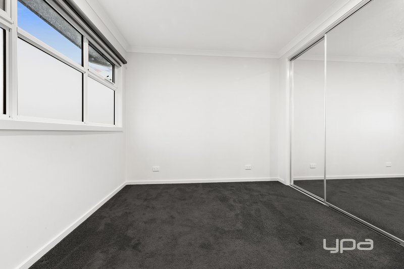 Photo - 1/5 Emily Street, St Albans VIC 3021 - Image 10