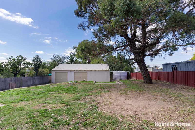 Photo - 15 Emmerson Street, Goulburn NSW 2580 - Image 3