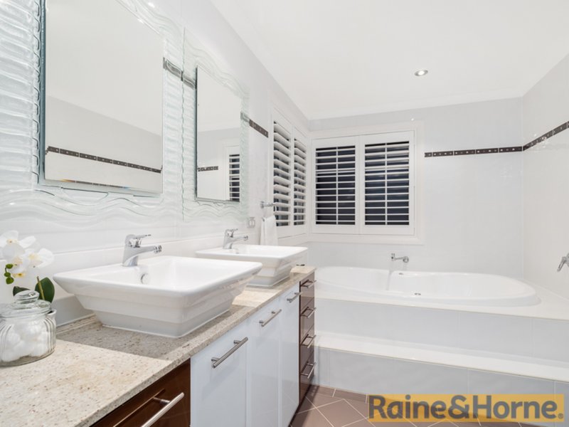 Photo - 15 Empress Avenue, Rouse Hill NSW 2155 - Image 12