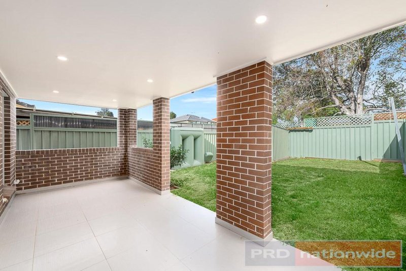 Photo - 15 Enright Street, East Hills NSW 2213 - Image 7