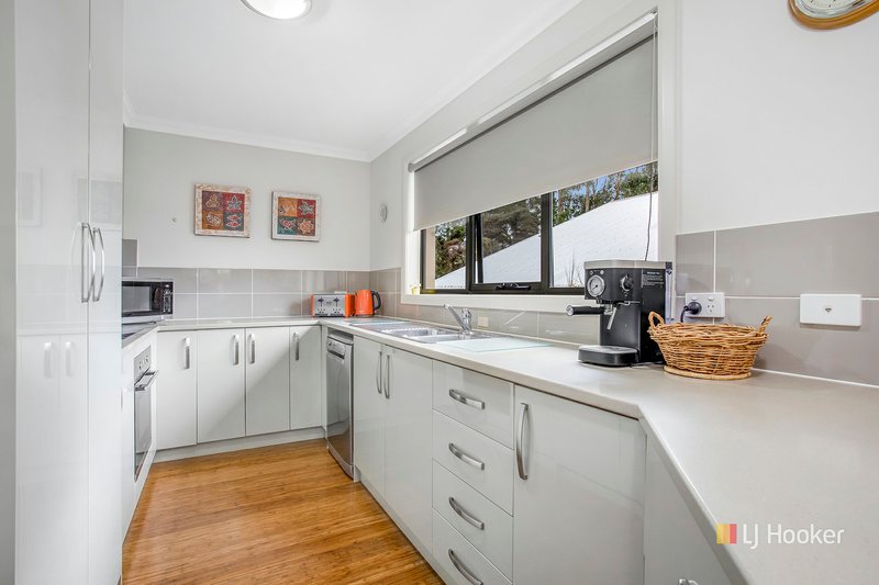 Photo - 1/5 Erskine Way, Devonport TAS 7310 - Image 2