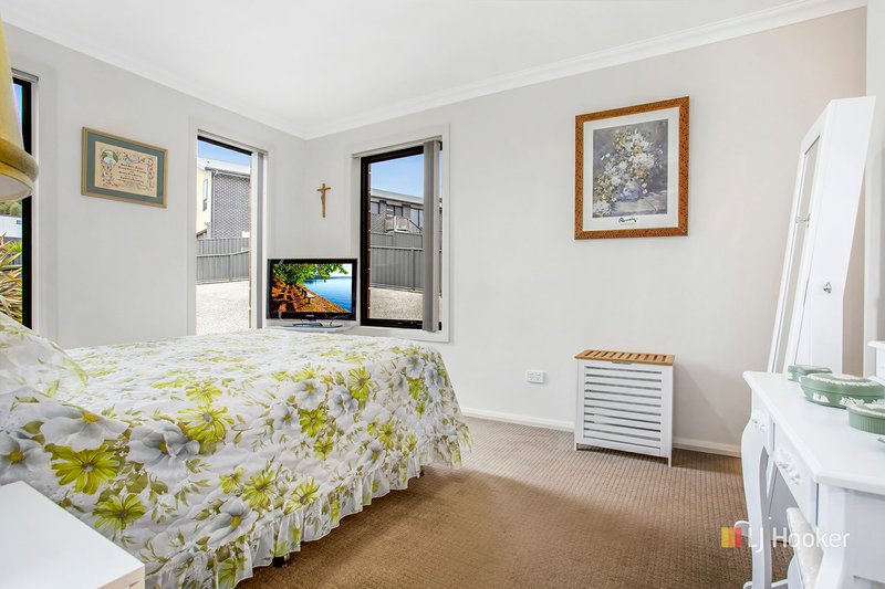 Photo - 1/5 Erskine Way, Devonport TAS 7310 - Image 5