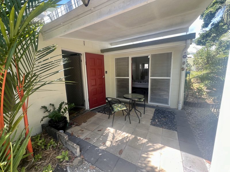 Photo - 15 Escape Close, Clifton Beach QLD 4879 - Image 2