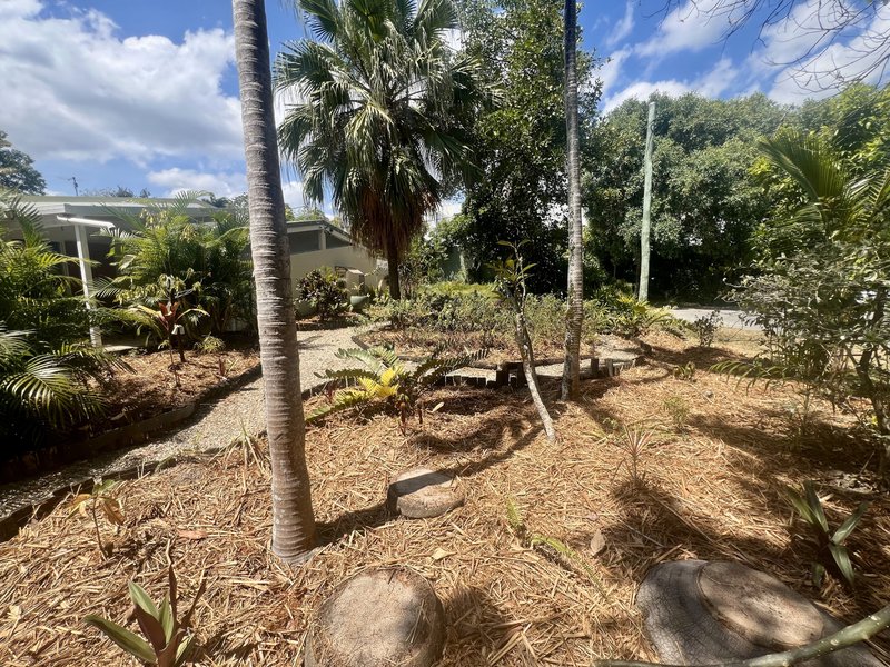 Photo - 15 Escape Close, Clifton Beach QLD 4879 - Image 15