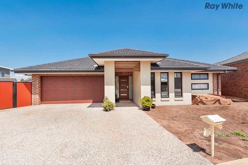 15 Etheridge Rise, Caroline Springs VIC 3023