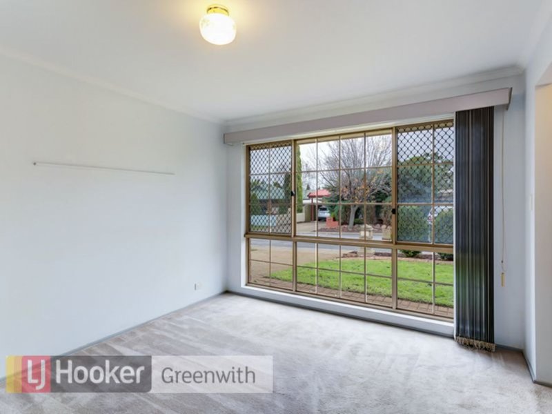 Photo - 15 Eureka Crescent, Golden Grove SA 5125 - Image 6