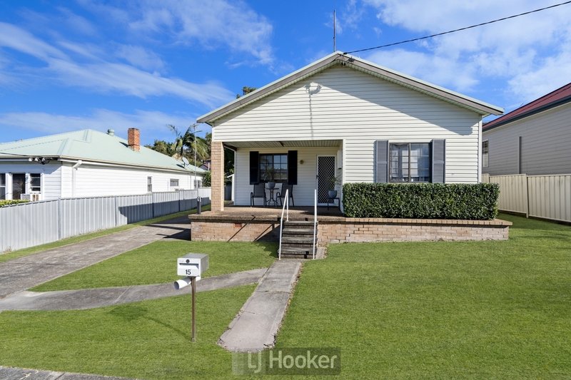 15 Fairfax Road, Warners Bay NSW 2282