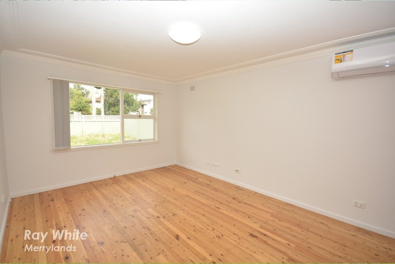 Photo - 15 Fairfield Road, Woodpark NSW 2164 - Image 5