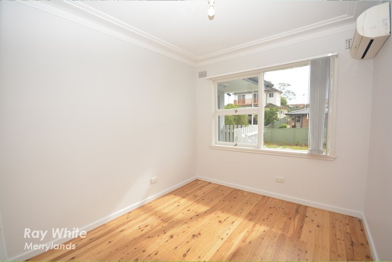 Photo - 15 Fairfield Road, Woodpark NSW 2164 - Image 8