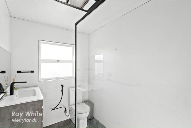 Photo - 15 Fairfield Road, Woodpark NSW 2164 - Image 9