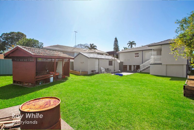 Photo - 15 Fairfield Road, Woodpark NSW 2164 - Image 11