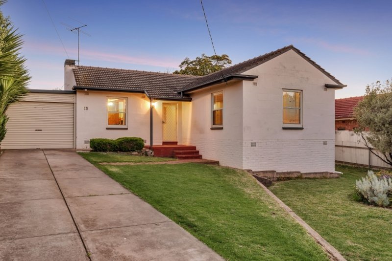 15 Fairview Tce , Clearview SA 5085