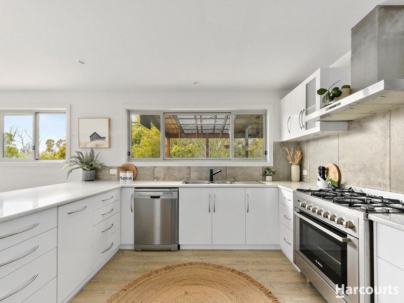 Photo - 15 Fannys Bay Road, Lulworth TAS 7252 - Image 2