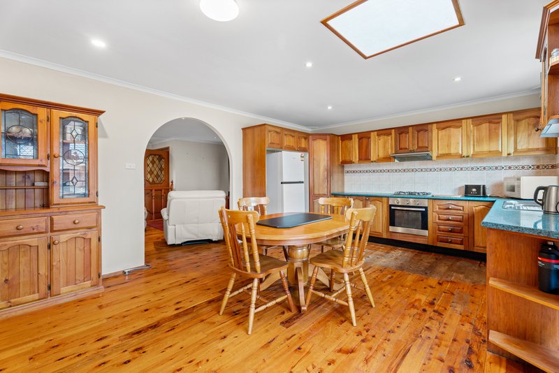 Photo - 15 Farmview Drive, Cranebrook NSW 2749 - Image 5
