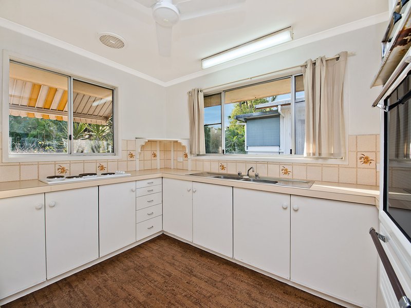 Photo - 15 Farnwyn Court, Buderim QLD 4556 - Image 5