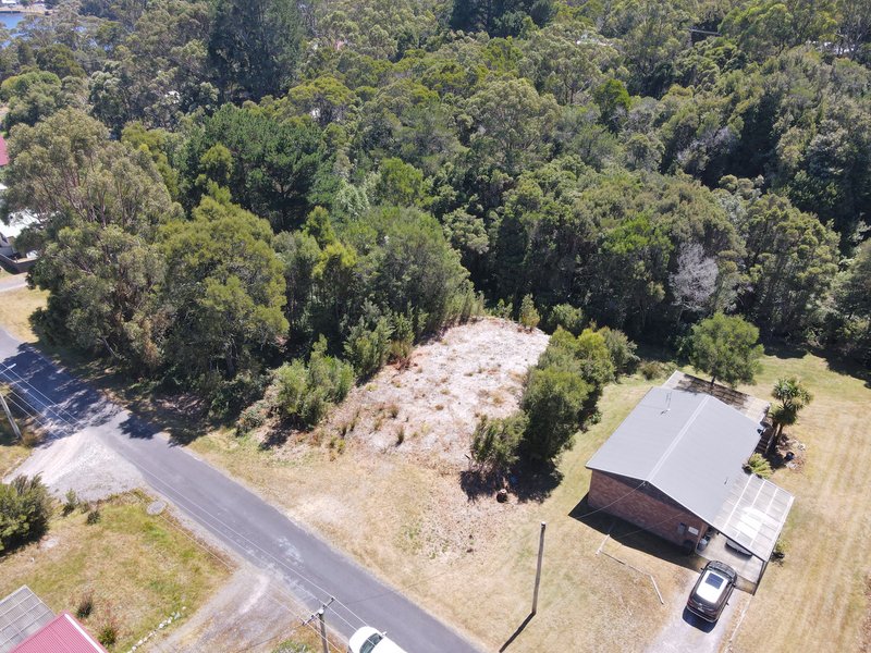 Photo - 15 Featherstone Street, Strahan TAS 7468 - Image 2