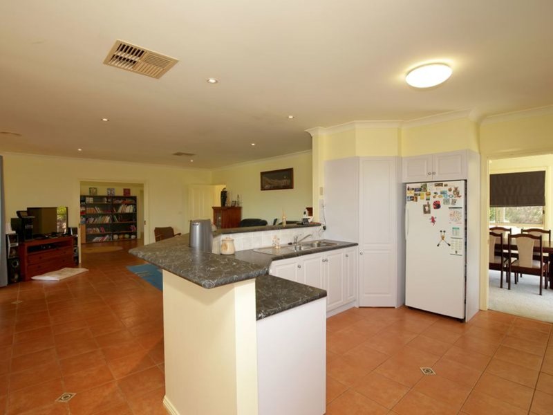 Photo - 15 Featherwood Road, Springvale NSW 2650 - Image 7