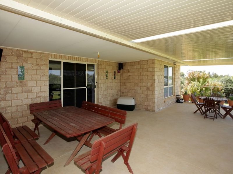 Photo - 15 Featherwood Road, Springvale NSW 2650 - Image 17