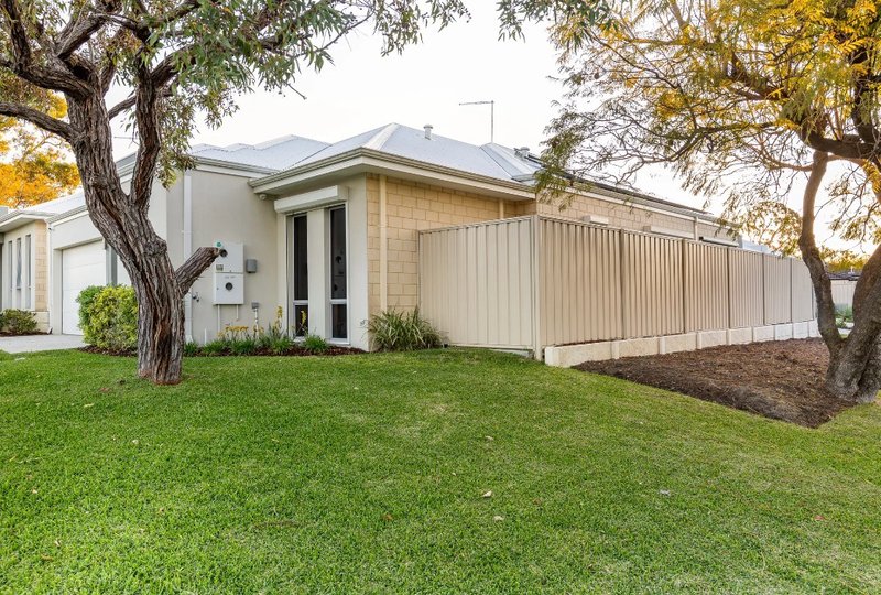 Photo - 15 Fenwick Street, Balga WA 6061 - Image 17