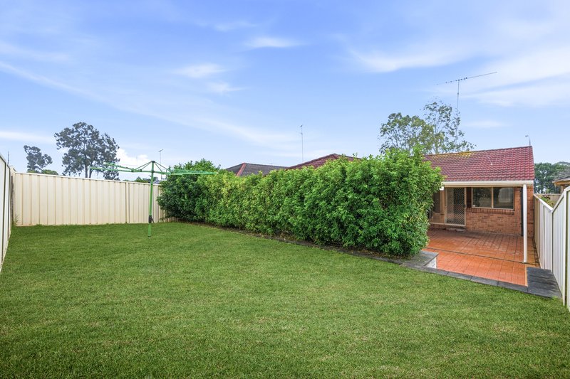 Photo - 15 Ferntree Close, Glenmore Park NSW 2745 - Image 12