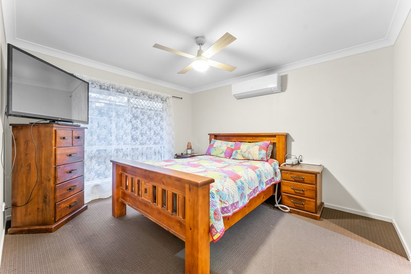 Photo - 15 Finch Close, Dakabin QLD 4503 - Image 9