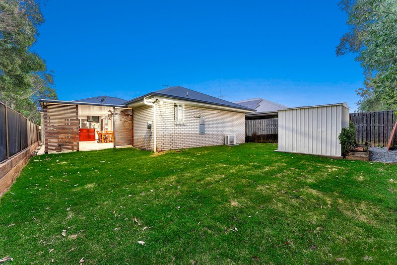 Photo - 15 Finch Close, Dakabin QLD 4503 - Image 17