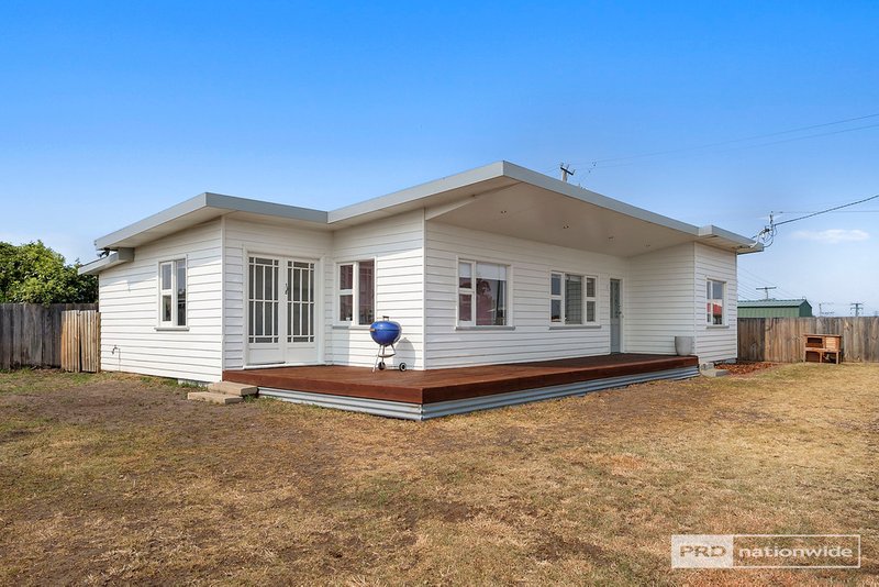 15 First Avenue, Midway Point TAS 7171