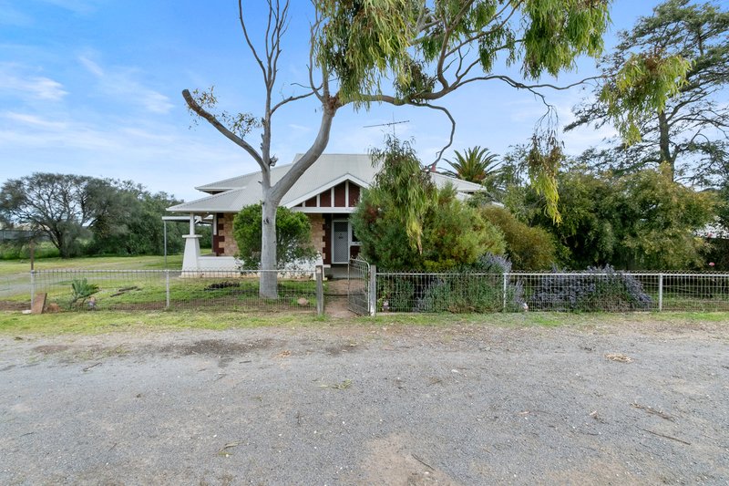 Photo - 15 First Street, Curramulka SA 5580 - Image 7