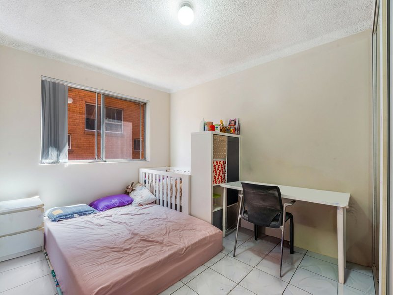 Photo - 1/5 Fisher Street, Cabramatta NSW 2166 - Image 5