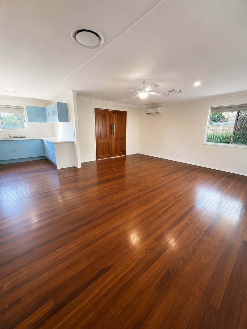 Photo - 15 Fitchett Street, Goodna QLD 4300 - Image 3