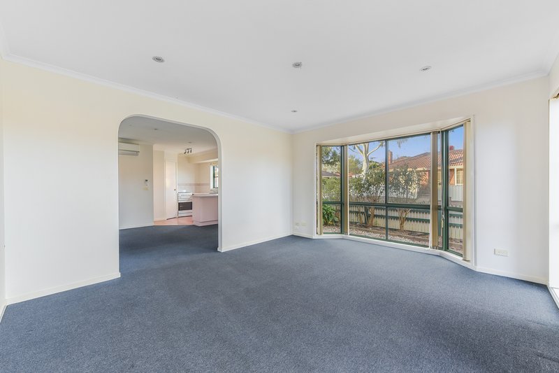 Photo - 15 Flamingo Court, Narre Warren South VIC 3805 - Image 9