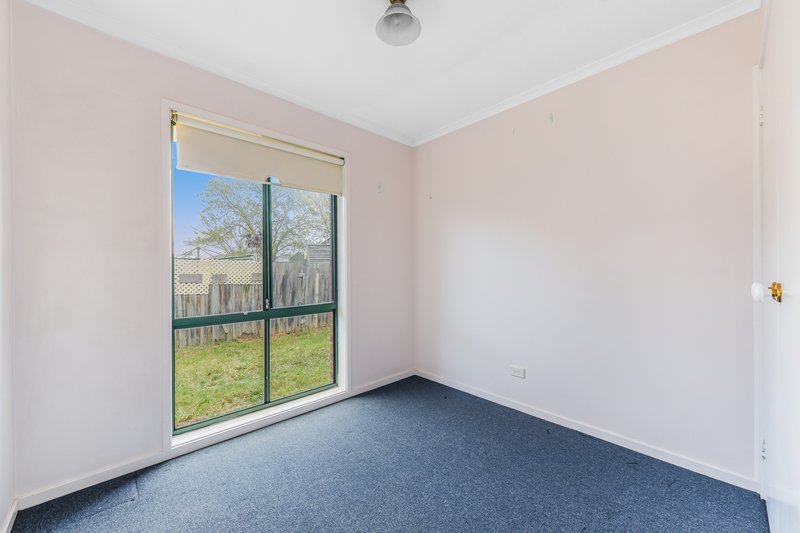 Photo - 15 Flamingo Court, Narre Warren South VIC 3805 - Image 12