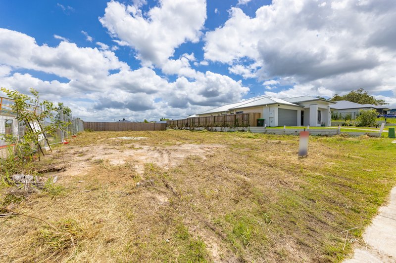 Photo - 15 Flinders Street, D'Aguilar QLD 4514 - Image 7