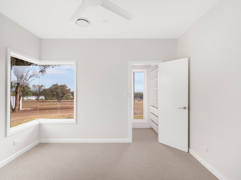 Photo - 15 Flora Place, Inverell NSW 2360 - Image 7