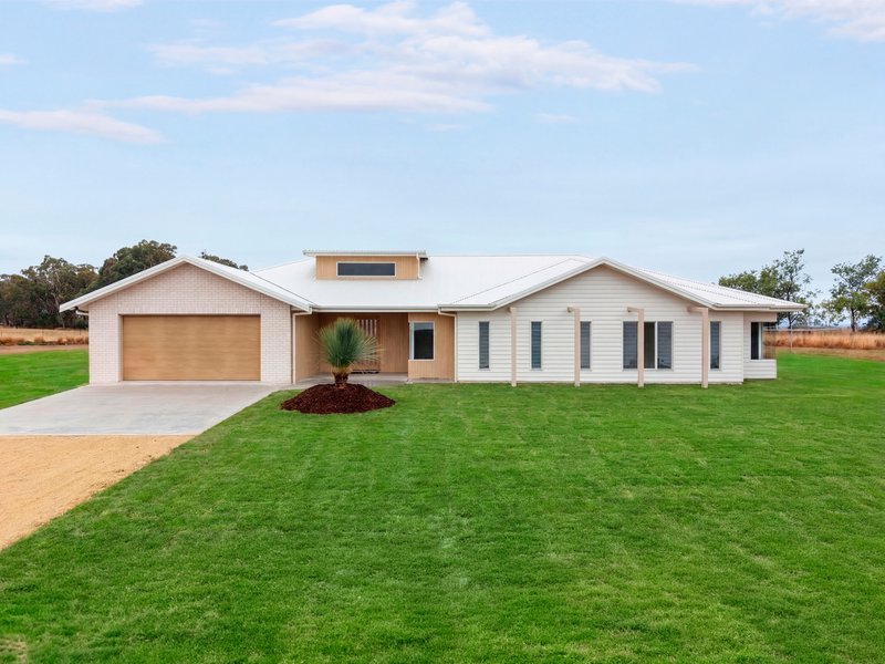 Photo - 15 Flora Place, Inverell NSW 2360 - Image 12