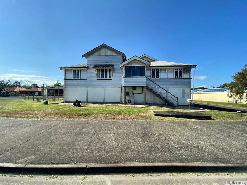 Photo - 15 Flying Fish Point Road, Innisfail Estate QLD 4860 - Image 1