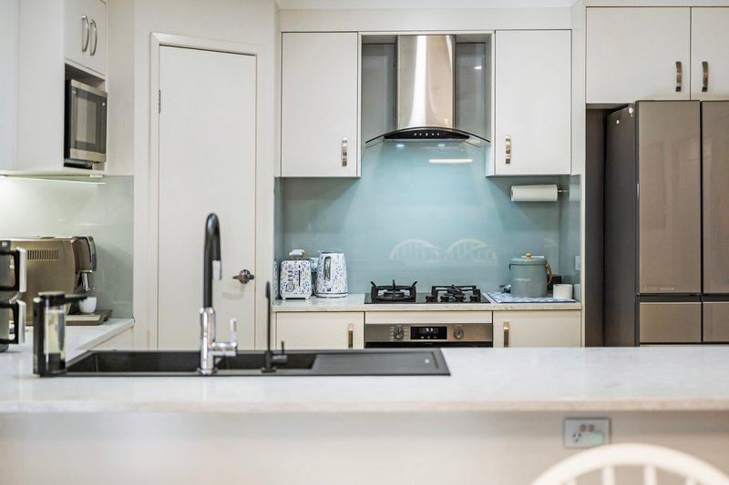 Photo - 15 Fortress Court, Bray Park QLD 4500 - Image 2