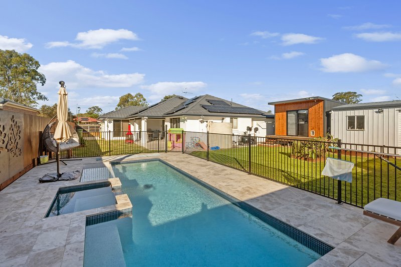 Photo - 15 Fortress Court, Bray Park QLD 4500 - Image 22