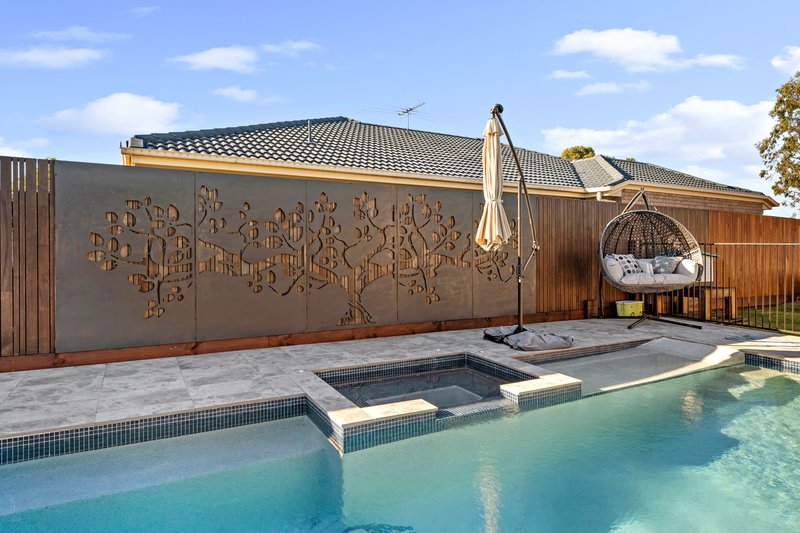 Photo - 15 Fortress Court, Bray Park QLD 4500 - Image 23