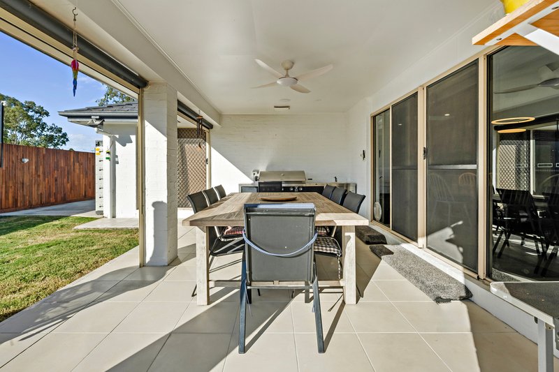 Photo - 15 Fortress Court, Bray Park QLD 4500 - Image 26