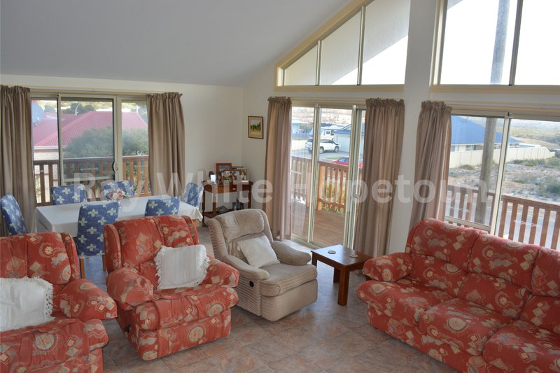 Photo - 15 France Street, Hopetoun WA 6348 - Image 16