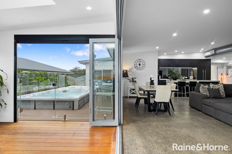 Photo - 15 Frangipani Avenue, Ulladulla NSW 2539 - Image 25