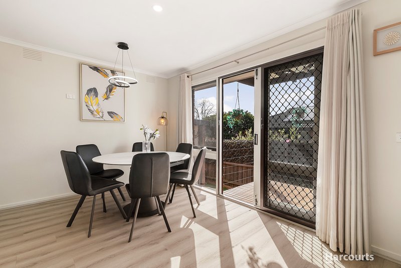 Photo - 1/5 Freeman Street, Ringwood East VIC 3135 - Image 9