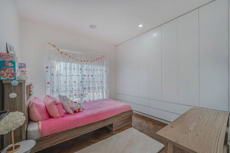 Photo - 15 Fuschia Place, Meadow Heights VIC 3048 - Image 15